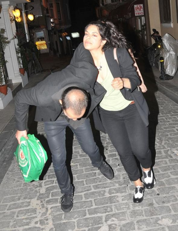 Kerem Fırtına çapkınlık turunda Şebnem Bozoklu çıldıracak - Resim: 3