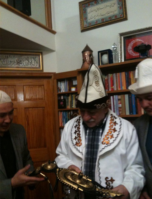 FETÖ elebaşının yeni fotoğrafları ortaya çıktı! - Resim: 4