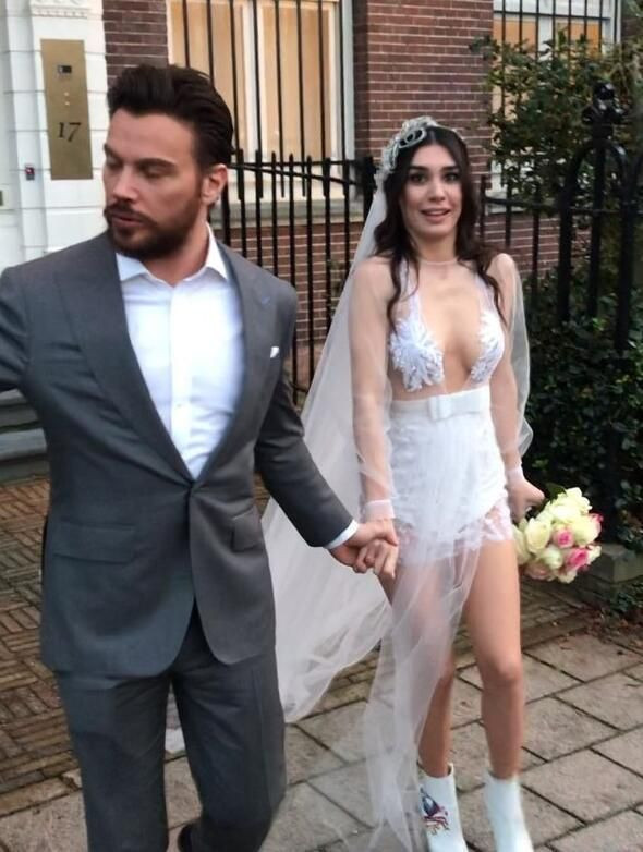 Boşanıyorlardı Sinan Akçıl'ın romantik yorumu ne anlama geliyor! - Resim: 2