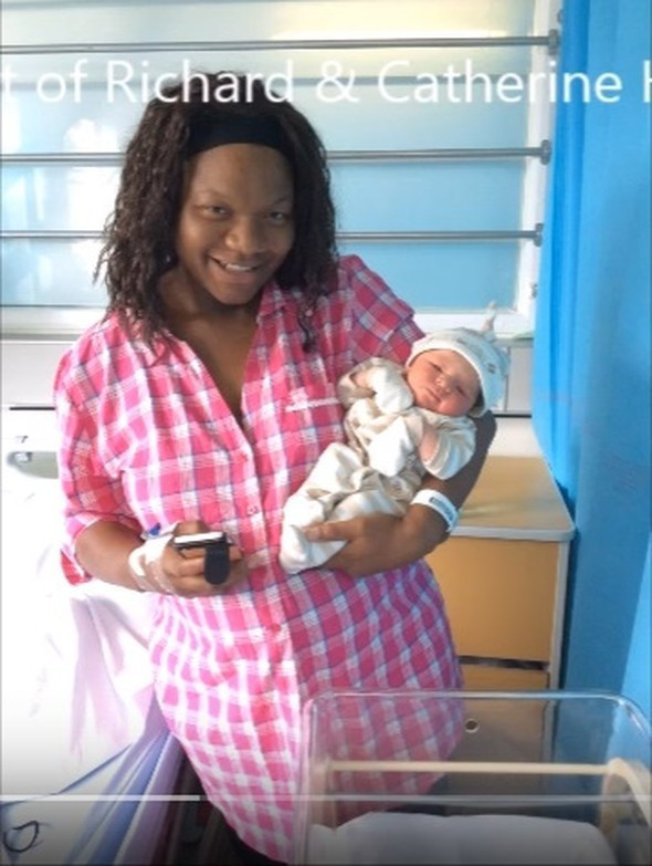 Milyonda bir ihtimaldi Nijeryalı annenin bebeğine bakın - Resim: 3