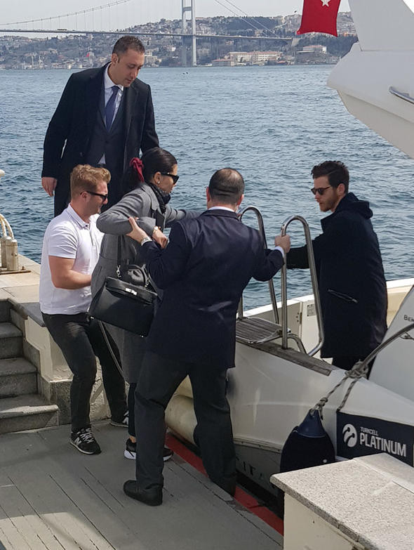 Adriana Lima 'kralı' için İstanbul'da! Aileye bile girdi - Resim: 2