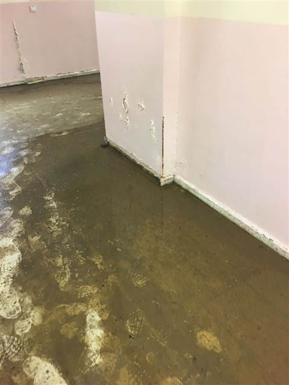 Okulda görülmemiş skandal! Dışarda fuhuş içerde... - Resim: 2