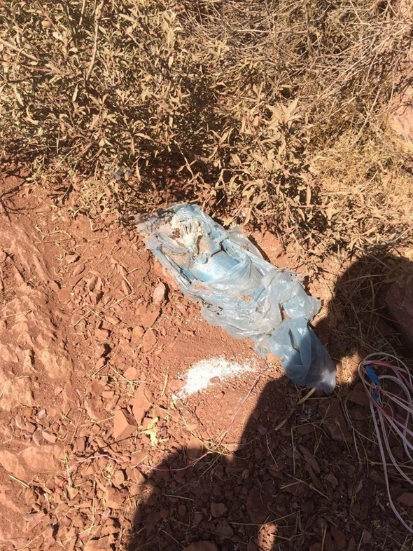 Asker Hakkari'de toprağa gömülü buldu! - Resim: 3