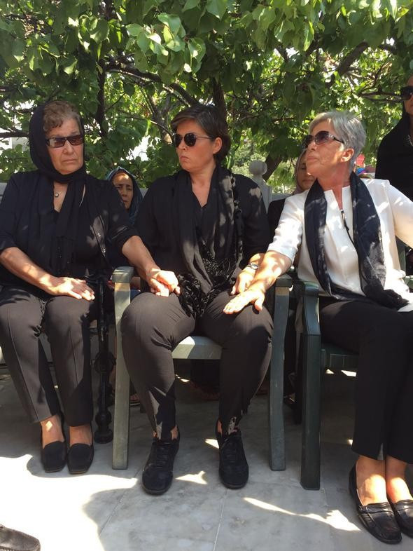 Vatan Şaşmaz'ın hamile eşi Yasemin Adalı'nın eşine son vedası - Resim: 3