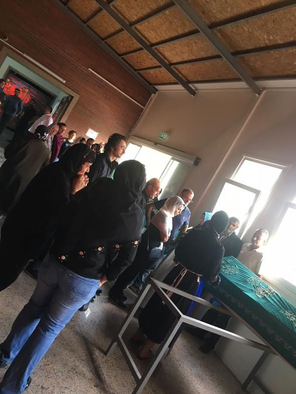  Filiz Aker'in cenazesi toprağa verildi! Abisinden şok açıklama - Resim: 3