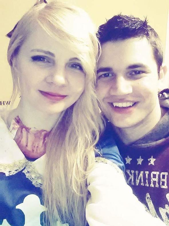 Darbe üstüne darbe! Kız arkadaşını felç bırakıp onu aldattı - Resim: 2