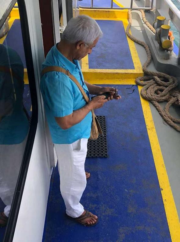 Mütevazı iş adamı onu vapurda görenler hayrete düştü - Resim: 4