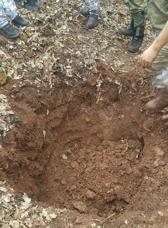 PKK'ya darbe: Sığınak ve mühimmatları imha edildi! - Resim: 1