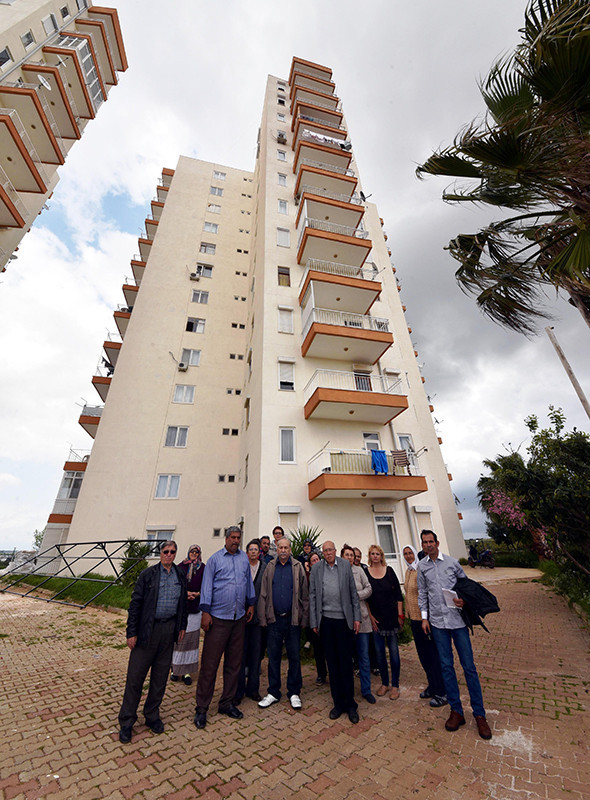 12 katlı iki binanın sakinleri şaşkın: 'Rezil olduk!' - Resim: 2