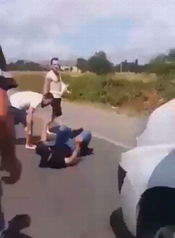 Kaza sonrası maganda dehşeti! Baba-oğlu dakikalarca... - Resim: 4