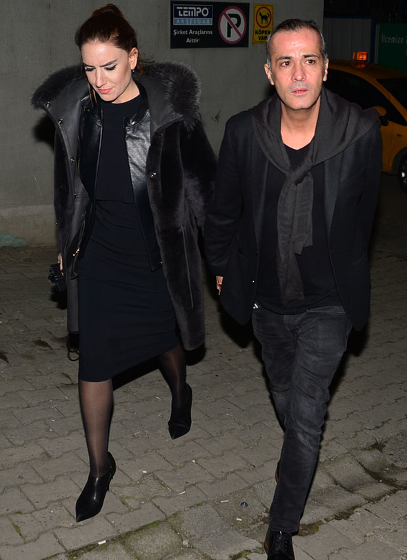 Bekarlık dönemini noktaladı! Yeni sevgilisiyle ilk kez el ele - Resim: 4