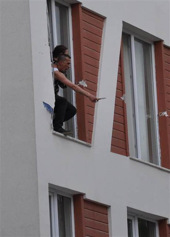 Eskişehir'de dehşet! Üniversiteli kız, evinde rehin alındı! - Resim: 3