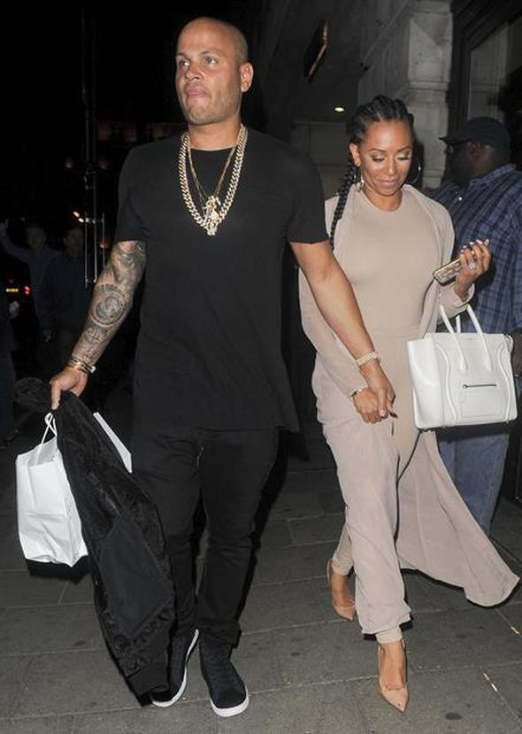 Ünlü şarkıcının boşanma nedenine bakın eşi dadıyı hamile bıraktı - Resim: 3