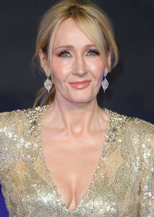 Harry Potter'ın yazarı koronavirüse ilaç buldu! Bakın nasıl iyileşmiş - Resim: 4