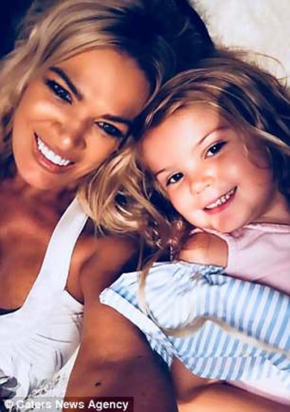 Büyükannenin yaşını duyan şok oluyor! Genç mankenleri solladı - Resim: 3