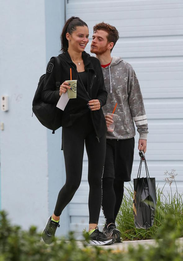 Adriana Lima'nın, Metin Hara'yla evlenmek için tek şartı var - Resim: 2