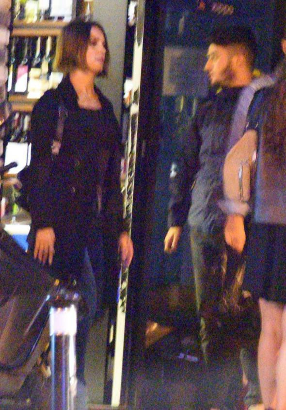 İrem Sak'ın olaylı gecesi: Ben Sivaslıyım, güç bende uyanın ulan - Resim: 3