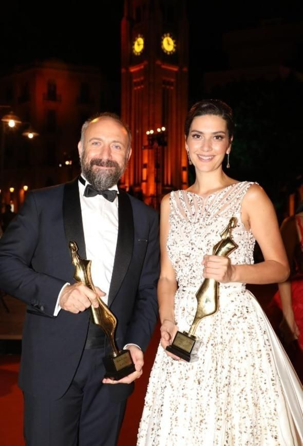 Hamile olan Bergüzar Korel ve Halit Ergenç kesenin ağzını ikinci çocukları için açtı - Resim: 4