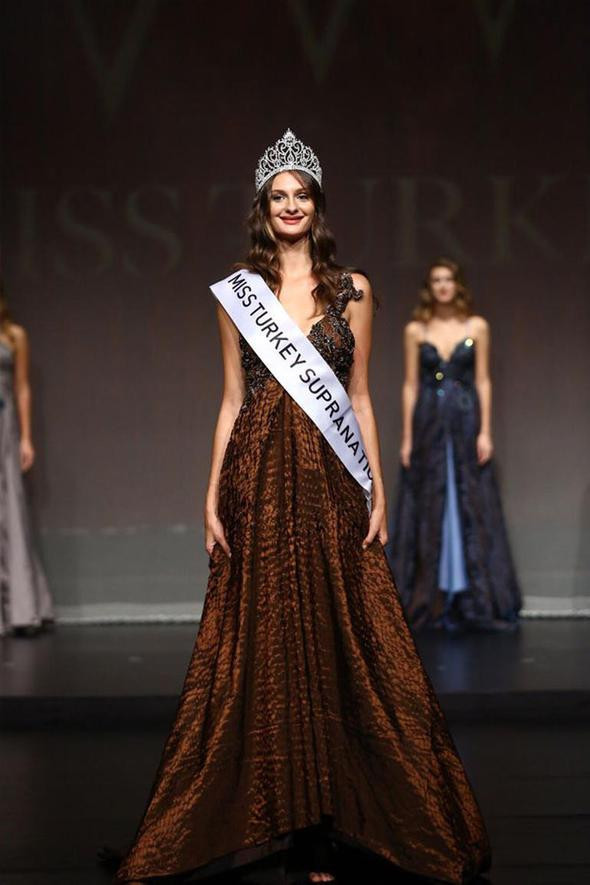 Miss Turkey 2017 birincisi Itır Esen kimdir kimin akrabası - Resim: 4
