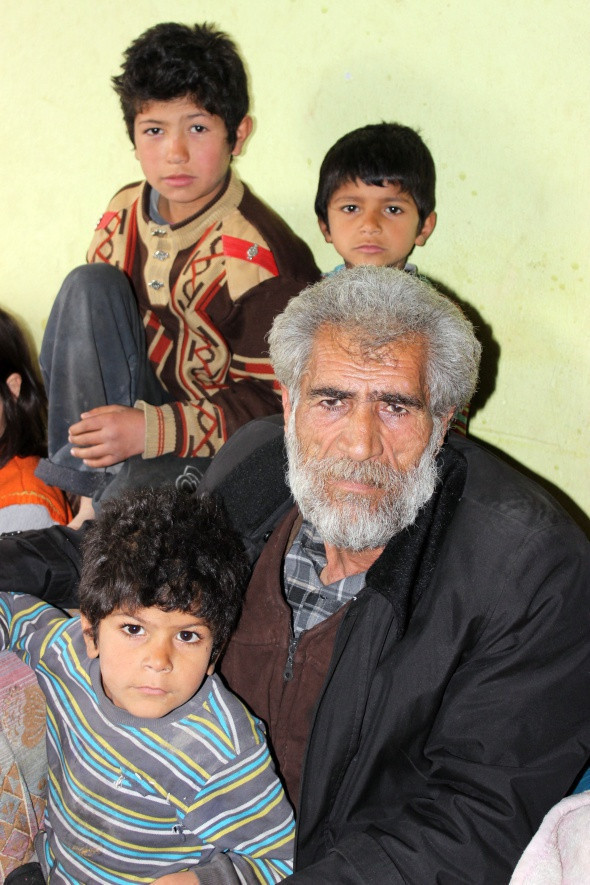 Yıllardır kimliksiz yaşayan aile - Resim: 2