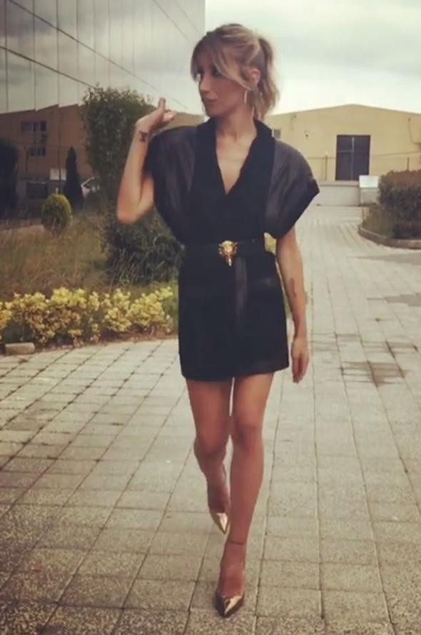 İrem Derici patladı ''Annemi üzmeyin'' - Resim: 2