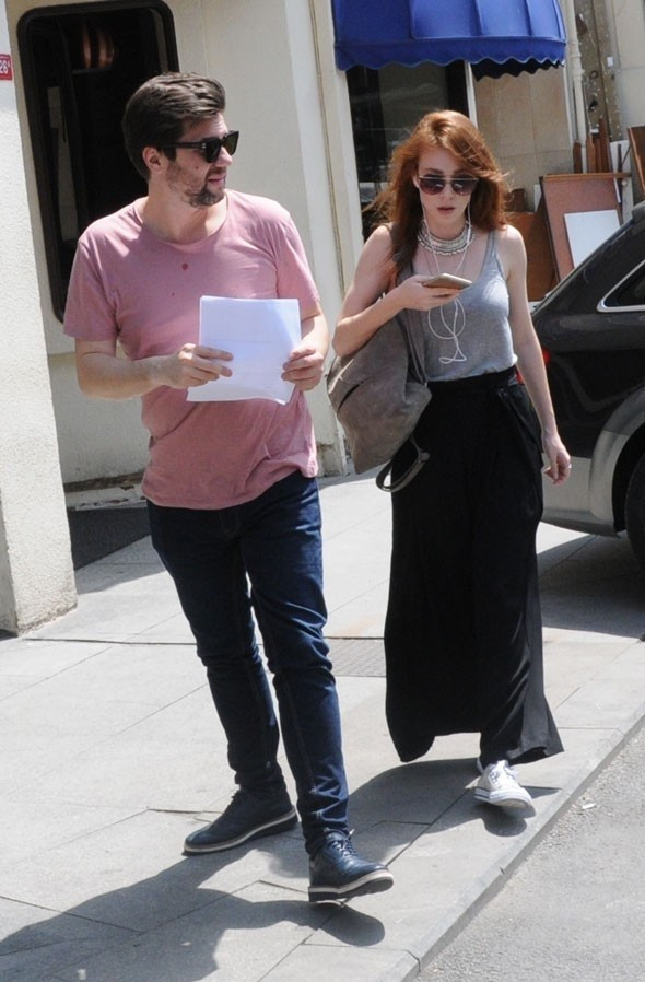 Elçin Sangu yine makyajsız - Resim: 3