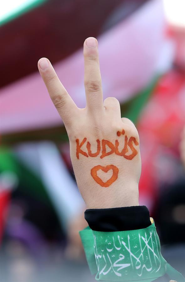 Binler katıldı İstanbul'da Kudüs sesleri - Resim: 2