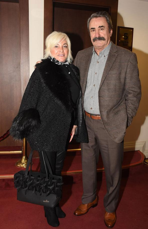 Sıla'dan cesur dekolte! Gözleri şaşı etti - Resim: 2