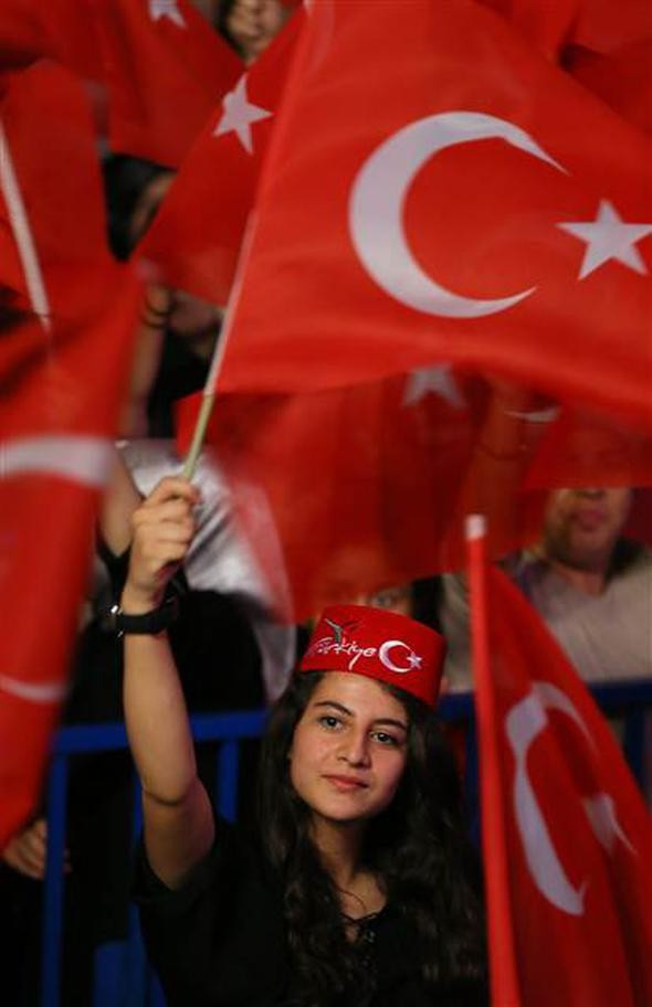 Türkiye demokrasi nöbetinde işte ilginç kareler - Resim: 3