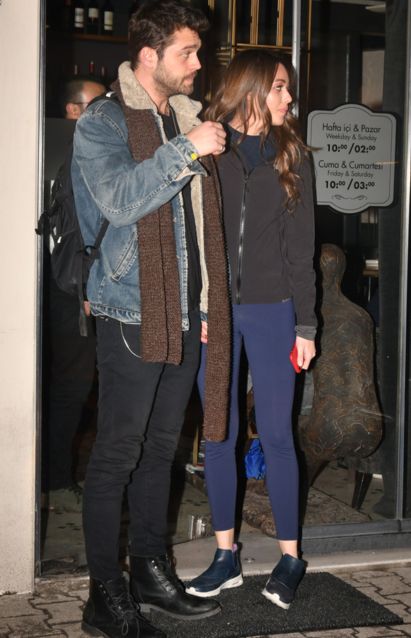 Saklanmaktan vazgeçtiler! İlk kez el ele poz verdiler - Resim: 4