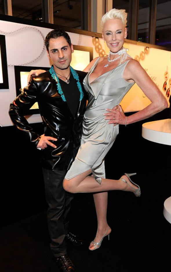 Ünlü oyuncu 54 yaşında hamile kaldı herkesi şoke etti! - Resim: 4