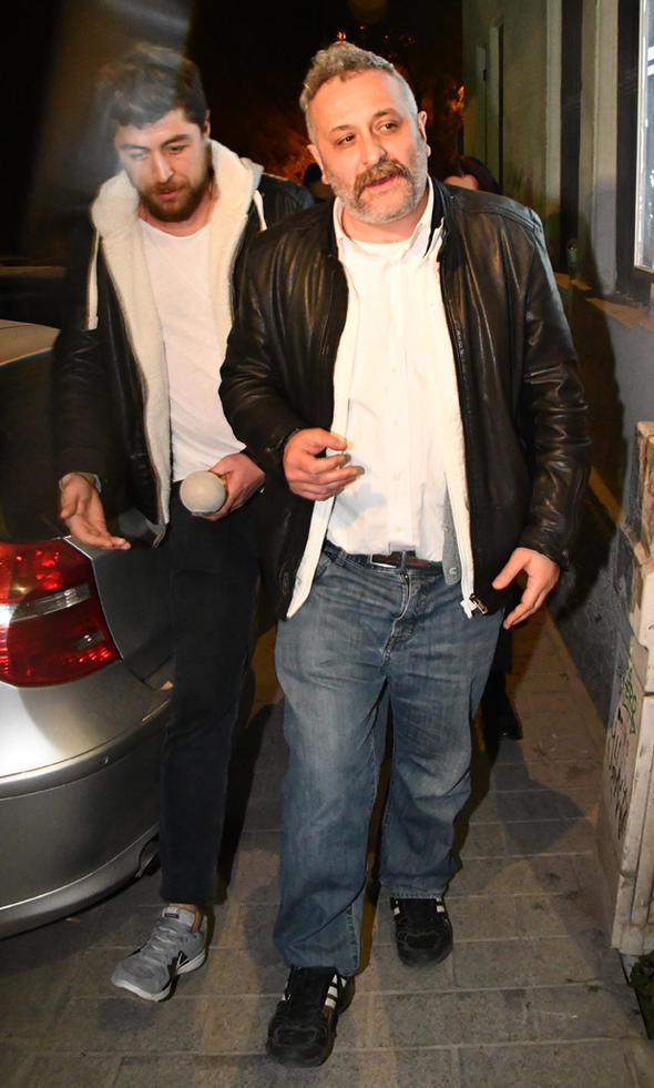 20 yaş küçük sevgilisi soruldu: Bayan var ayıp oluyor - Resim: 3