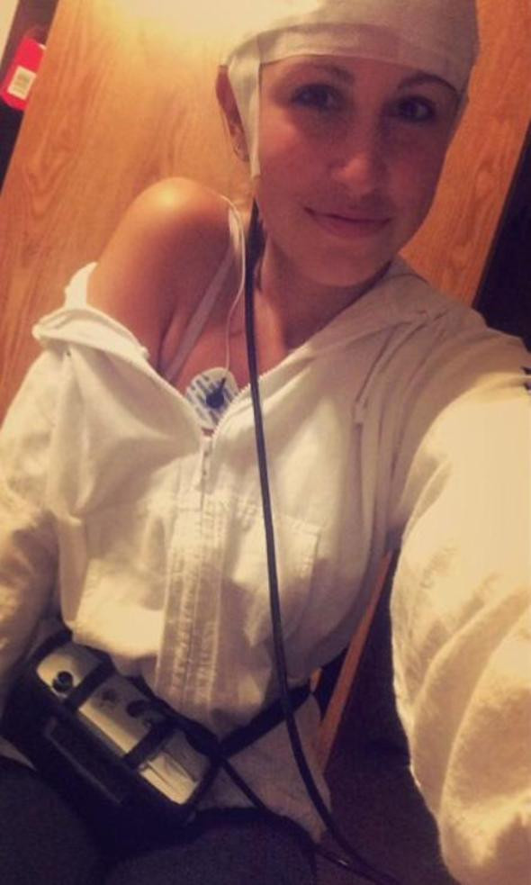 'İlgi çekmeye çalışıyorsun' dediler acı gerçeği öğrendi dünyası başına yıkıldı - Resim: 1