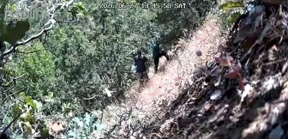 Fotokapana yakalandılar! CHP'li başkan ve oğlu gözaltına alındı - Resim: 1