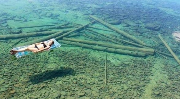 Güne damga vuran kareler - Resim: 1