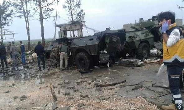 Nusaybin'de 2 polisi şehit eden bombalı tuzak böyle görüntülendi! - Resim: 2