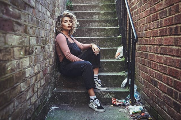 Ünlü televizyon yıldızından skandal abonelik sistemiyle çıplak görüntülerini sattı - Resim: 3