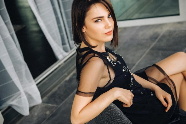 Ünlü oyuncuya büyük şantaj 'Kürtaj olduğunu...' - Resim: 1