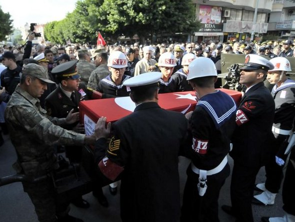 Şehide büyük saygısızlık  - Resim: 4