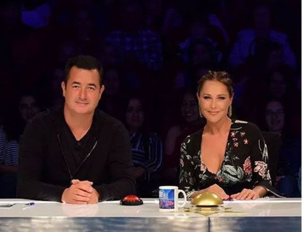 Acun Ilıcalı ile sevgilisi Ayça Çağla Altunkaya'yı Hülya Avşar ifşa etti - Resim: 2