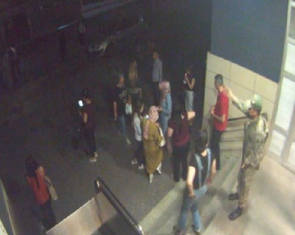 Darbe gecesi Türk Telekom'da yaşanan korku dolu anlar! - Resim: 2