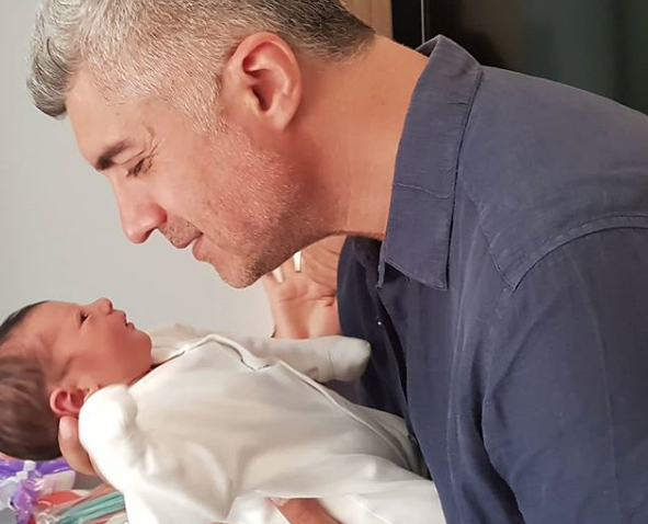 Boşanacakları söylenen Özcan Deniz ve eşi Feyza Aktan'ın paylaşımı ortalığı salladı - Resim: 1