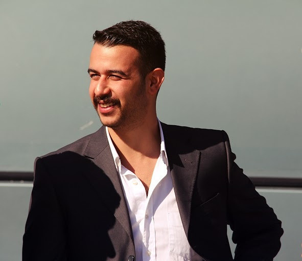 Fırat Yılmaz Çakıroğlu kimdir ne zaman öldü Fırat Yılmaz Çakıroğlu fotoğrafları - Resim: 0