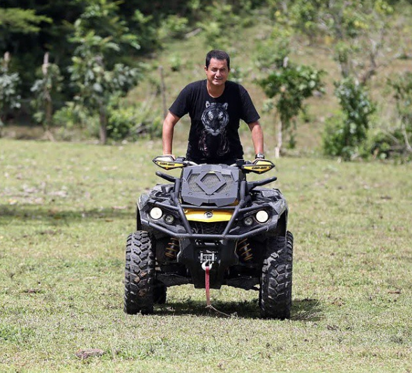 Acun Ilıcalı "Para kazanmadık" dedi! Canlı yayında Tv8'i satıp satmayacağını açıkladı - Resim: 4
