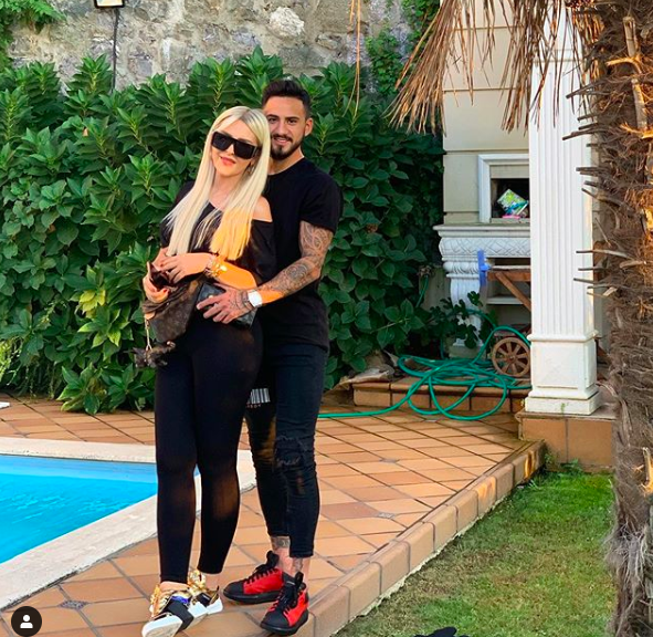 Selin Cigerci kaç yaşında gerçek adı nedir Selin Ciğerci babası kimdir? - Resim: 0