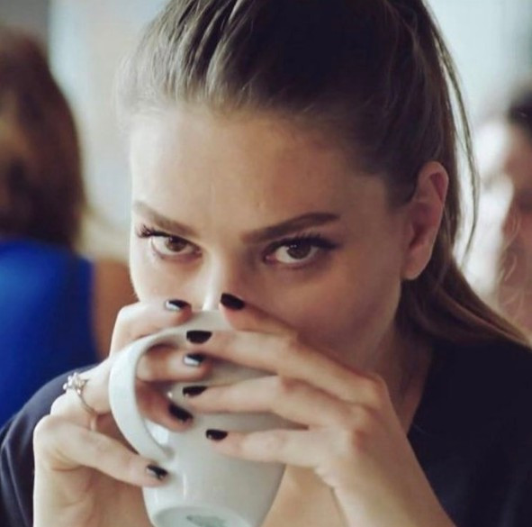 Aslı Enver'in yıllar önceki haline bakın çok şaşıracaksınız - Resim: 1