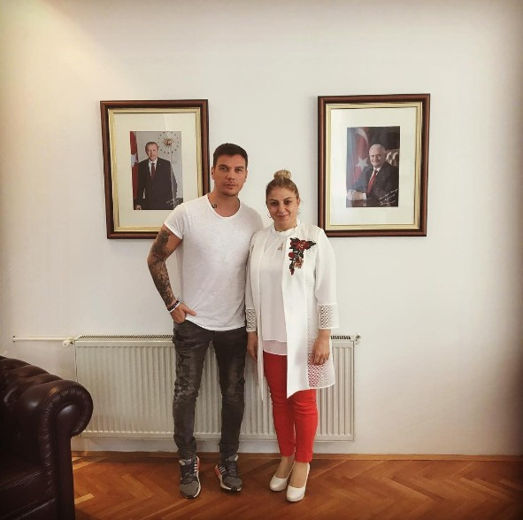 Sinan Akçıl çok fena yakalandı bu ne hal böyle - Resim: 3