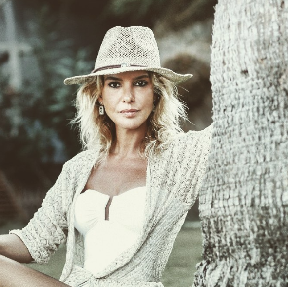 Gülben Ergen'e darbe üzerine darbe bu kez de penguen şoku! - Resim: 4