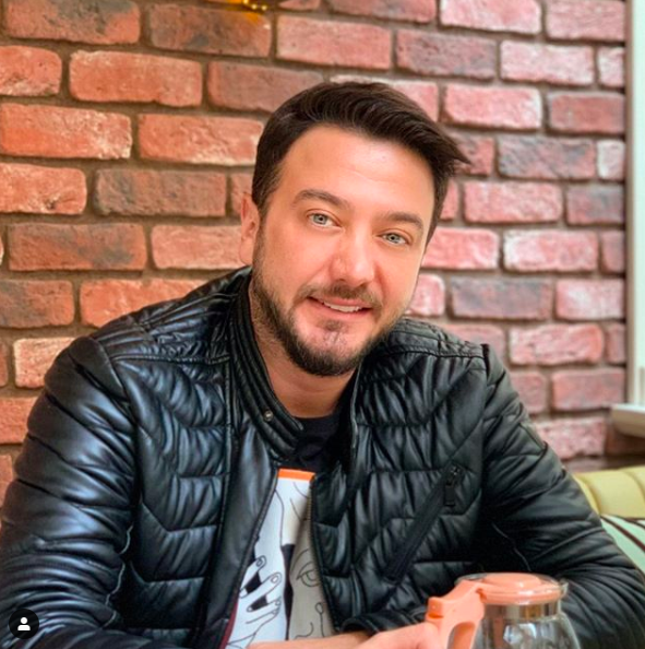 Onur Büyüktopçu aslen nereli kaç yaşında boyuna bakın! - Resim: 1