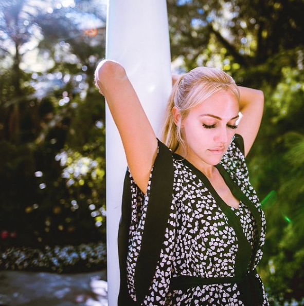 Meryem Uzerli'den açıklama 'Para karşılığı şeyhle çıktım' demişti - Resim: 2